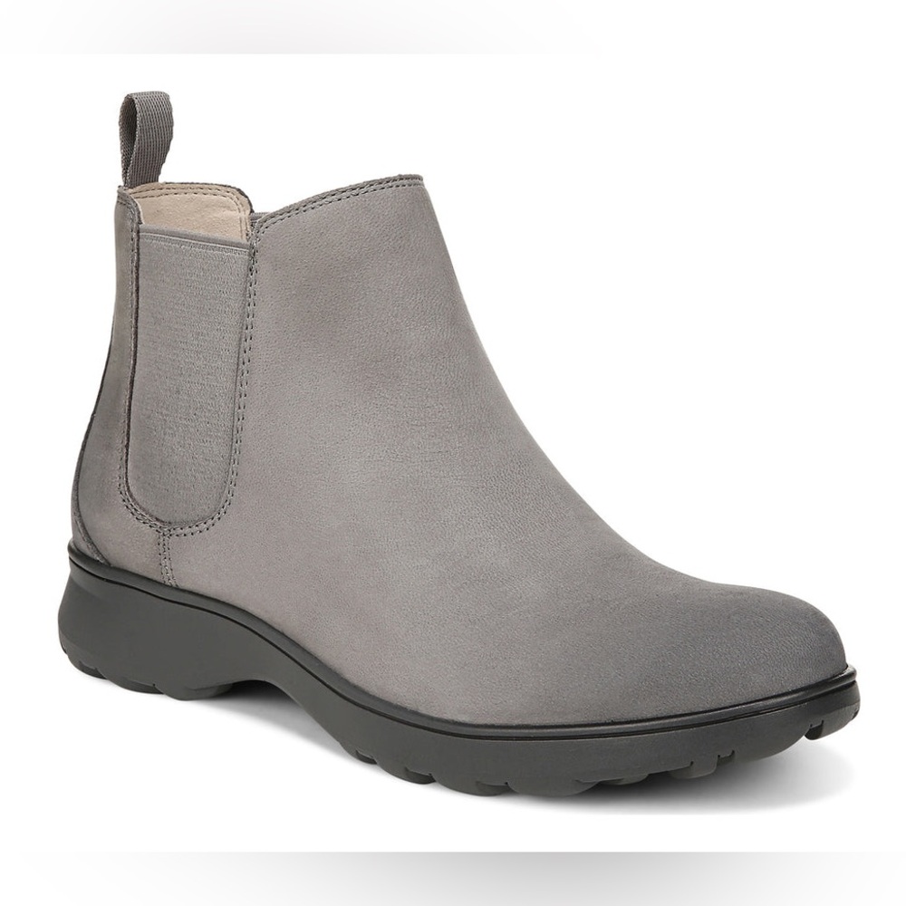 Vionic | VGUC Women's Evergreen Gray Chelsea Ankle Height Boots, Size 8.5